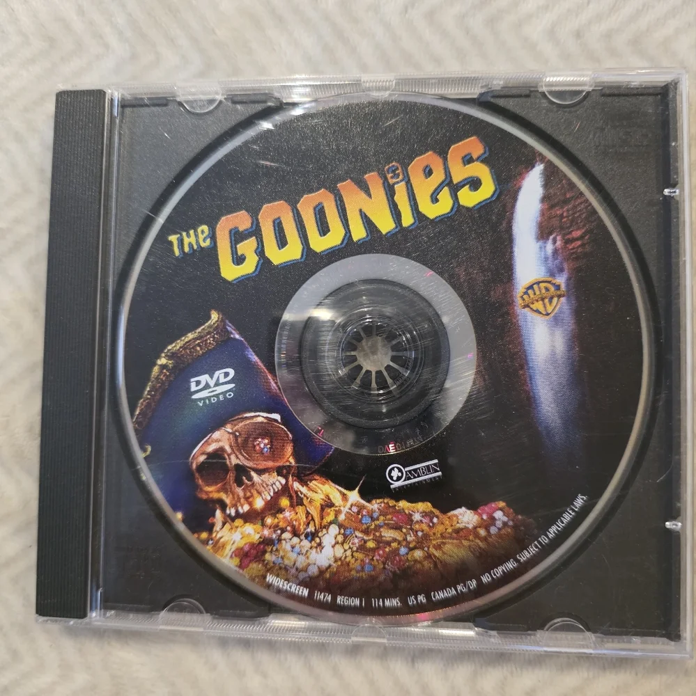 📽3 for $10 movies📽 The Goonies DVD - Picture 2 of 3
